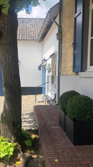 Onder De Linde B&B ファルケンブルフ エクステリア 写真
